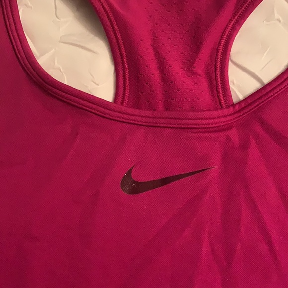 Nike Tank Top - Picture 8 of 8